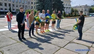Із Гааги до Києва: учасників марш-кидка на підтримку ЗСУ зустріли у Житомирі