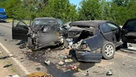 На Миколаївщині зіткнулися два легковики, постраждали троє дорослих і підліток