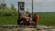 На Житомирщині відкрили пам’ятний знак на честь легендарного пілота Степана Тарабалки
