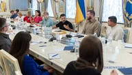 Чернишов у відрядженні виконує два моїх завдання, після чого має повернутися - Президент