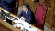 Разумков відкрив позачергове засідання Ради