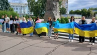 Під Житомирською облрадою пікетували проти реорганізації спортивного ліцею