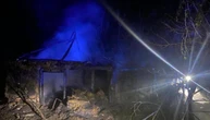 На Полтавщині вночі внаслідок падіння уламків дрона горіла господарча будівля