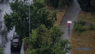 У п'ятницю в Україні подекуди короткочасні дощі, вдень до +27°