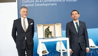 Міністр культури Італії передав Україні унікальну копію скульптури «Боксер у спокої»