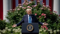 Трамп звинуватив своїх прихильників у тому, що вони «купилися на лайно» щодо справи Епштейна