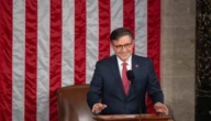Спікер Джонсон всупереч позиції адміністрації Трампа вимагає розсекретити досьє Епштейна