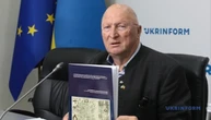 Віцепрезидент Ради з питань дипломатії презентував книгу-дослідження «Ідентичність і мозок»