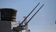 Бойові літаки Венесуели пролетіли небезпечно близько біля корабля ВМС США