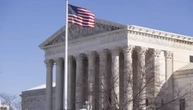 Верховний суд США почав розгляд указу Трампа щодо громадянства за народженням