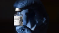 Єврокомісія уклала третій контракт з BioNTech-Pfizer на 1,8 мільярда доз вакцини