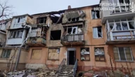Херсон під ворожим вогнем: росіяни влучили в будинок та обстріляли ринок