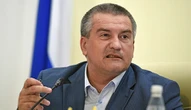 У Криму кортеж Аксьонова супроводжує авто з РЕБ - партизани