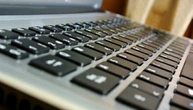 Про злочин можна написати в Інтернет: в Україні запускають online-канали довіри для дітей