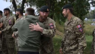 Канадські військові показали, як проводжають українських захисників після навчання