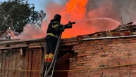 Росія вночі випустила близько 415 дронів та понад 40 крилатих і балістичних ракет - Зеленський