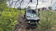 На Одещині мікроавтобус врізався у вантажівку, серед трьох постраждалих - дитина
