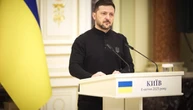Зеленський запевнив, що поки не варто нервувати з приводу можливого зняття санкцій з Росії
