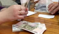 В окупованому Криму знову знизили зарплати бюджетникам - рух спротиву