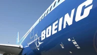 Тисячі працівників оборонного підрозділу Boeing у США оголосили страйк вперше за 30 років