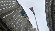 У центрі Нью-Йорка підняли український прапор до річниці Незалежності