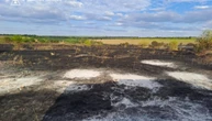 На Запоріжжі через обстріли РФ спалахнула пожежа - вигоріли 11 гектарів території, загинула жінка