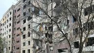 Війська РФ скинули бомбу на багатоповерхівку в Костянтинівці - 12 поранених, під завалами може бути людина