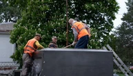 У день народження Петлюри: в Інституті нацпам’яті прокоментували демонтаж імперського пам'ятника у Полтаві