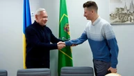 У Харкові працівник ТЦК побив чоловіка - йде службове розслідування, Терехов каже, що постраждав учитель