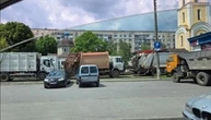Вхід до собору заблокували сміттєвозами й асенізаторами: у Хмельницькому протестують через приїзд Онуфрія