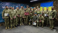 Неїжпапа вручив нагороди морпіхам, які воюють на найгарячіших напрямках фронту