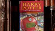 Перше видання роману про Гаррі Поттера продали на аукціоні за понад €53 тисячі