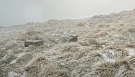У Карпатах 1° морозу і йде сніг