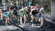 Val di Susa senza pace, nuova colata di detriti: strada chiusa. A Bardonecchia autobotti per portare l’acqua potabile