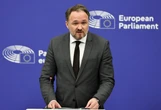 Bruxelles propone il divieto totale alle importazioni di gas russo