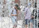 Cresce ancora l’allarme caldo: domenica 21 città da bollino rosso