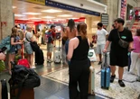 Caos treni in Calabria, ritardi e cancellazioni: “Cavi tagliati in più punti”. Si pensa al sabotaggio