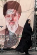 Teheran e lo Stretto di Hormuz: “Lo usa come arma, ma non ha molto tempo”