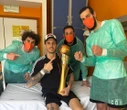 I campioni dal compagno malato: "Questo scudetto è per te"