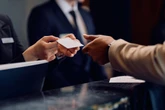 Documenti hackerati dagli hotel, l’esperto Mocerino: “Proporrei un sistema a zero copie”