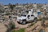 Israele bombarda i caschi blu in Libano, 4 granate sulla missione Unifil. Ira di Crosetto: “Non è un errore, scelta incomprensibile”