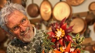 Il centrotavola tutto vegetale dello chef intagliatore