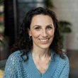 Il caso di Francesca Gino, la prof italiana cacciata da Harvard. Insegnava etica, è accusata di frode