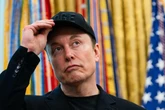 La battaglia di Elon Musk: causa ad Apple e OpenAI. “Accordo illegale, soffocano la concorrenza”
