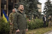 L’ora di scelte difficili per Zelensky. Ucraini stanchi, va evitata la disfatta