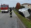 Con il Suv contro l’autobus. Muore il conducente 85enne. Aveva la patente sospesa