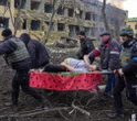 Tempesta di droni russi. Morti a Kiev e Odessa. Colpita la Maternità