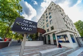 Arrestati 3 britannici sospettati di spionaggio per conto di Mosca. L’allarme di Scotland Yard sui reclutamenti stranieri