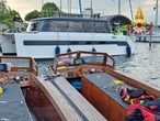Venezia, cade dal catamarano e resta impigliata sott’acqua: morta ragazza di 18 anni