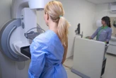 Diagnosi sbagliata del tumore al seno, muore dottoressa. Risarcimento al marito di 562mila euro